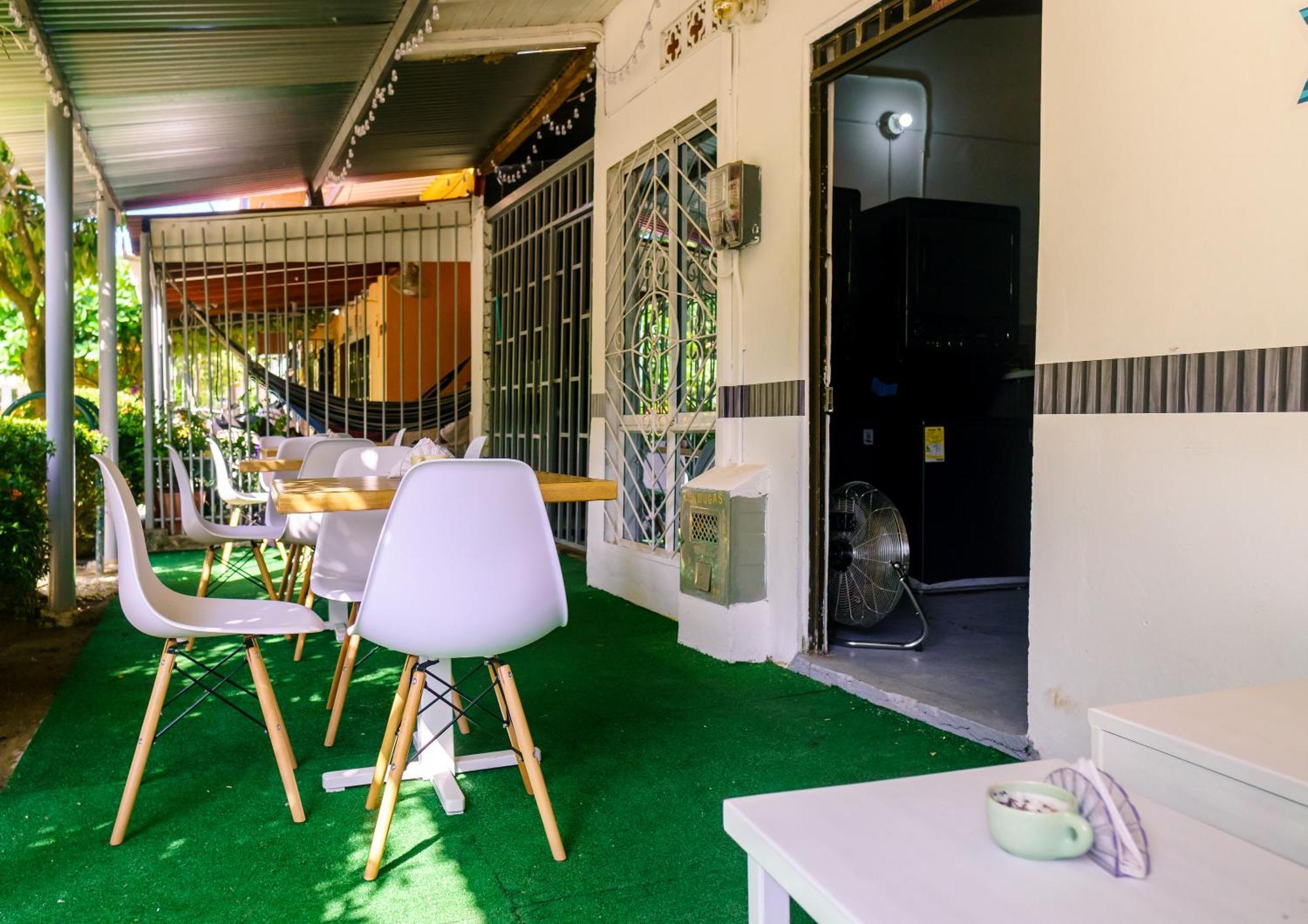 Mi Pueblo Natal Aptos Y Habitaciones Necoclí Dış mekan fotoğraf